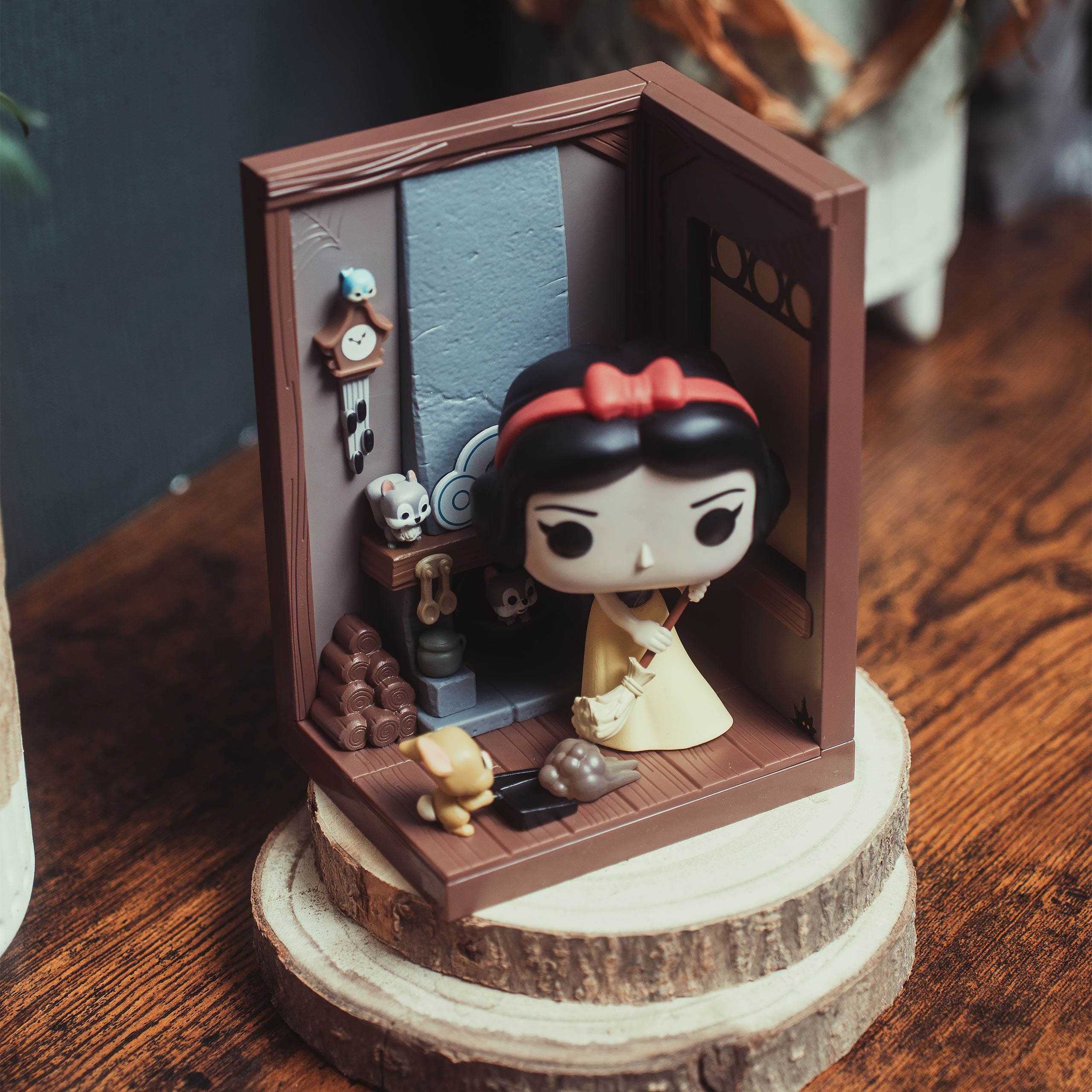 Imagen del producto Blancanieves - Diorama Funko Pop Nook Casa de los Enanitos
