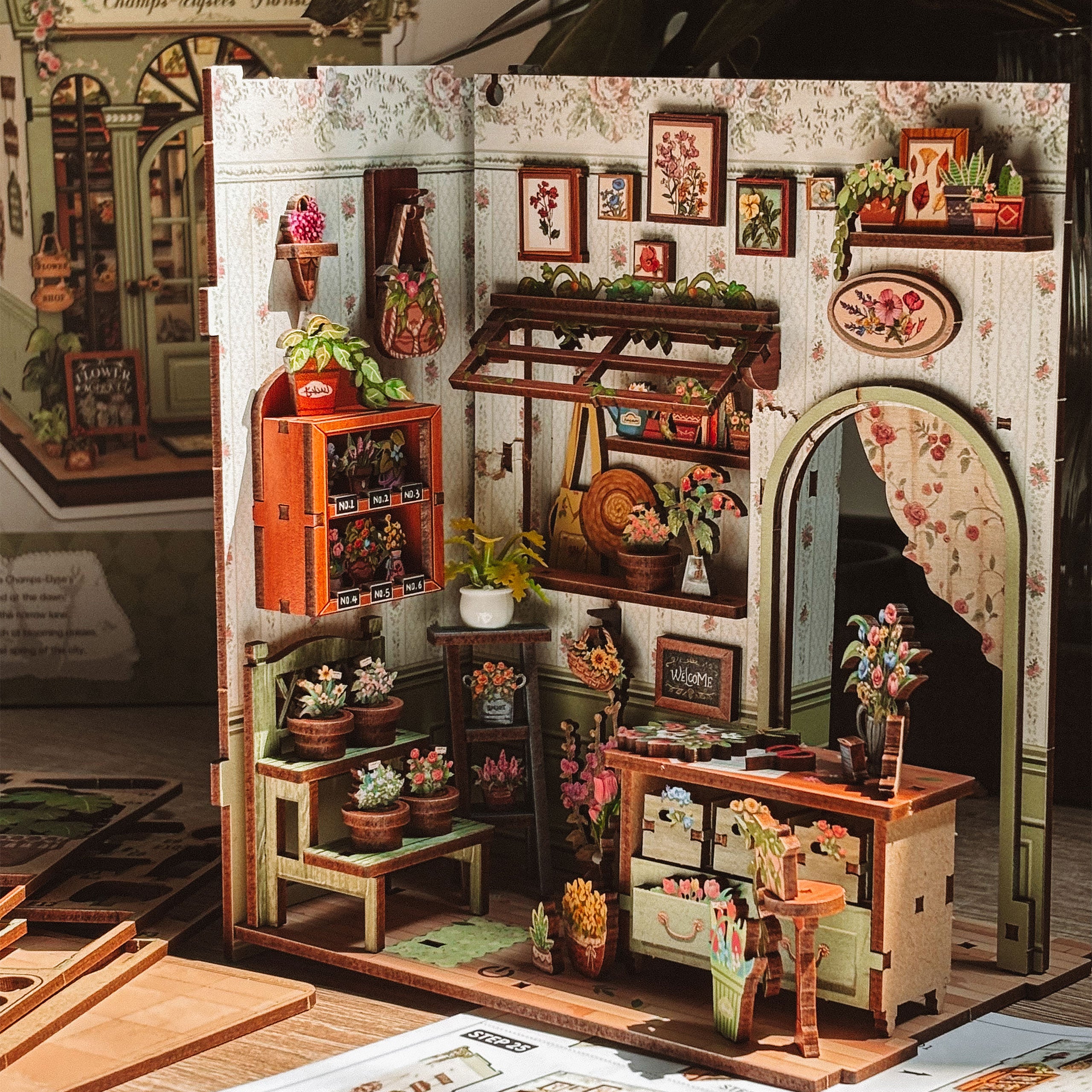 Imagen del producto CuteBee - Sunny Cafe casa en miniatura Book Nook kit de modelo