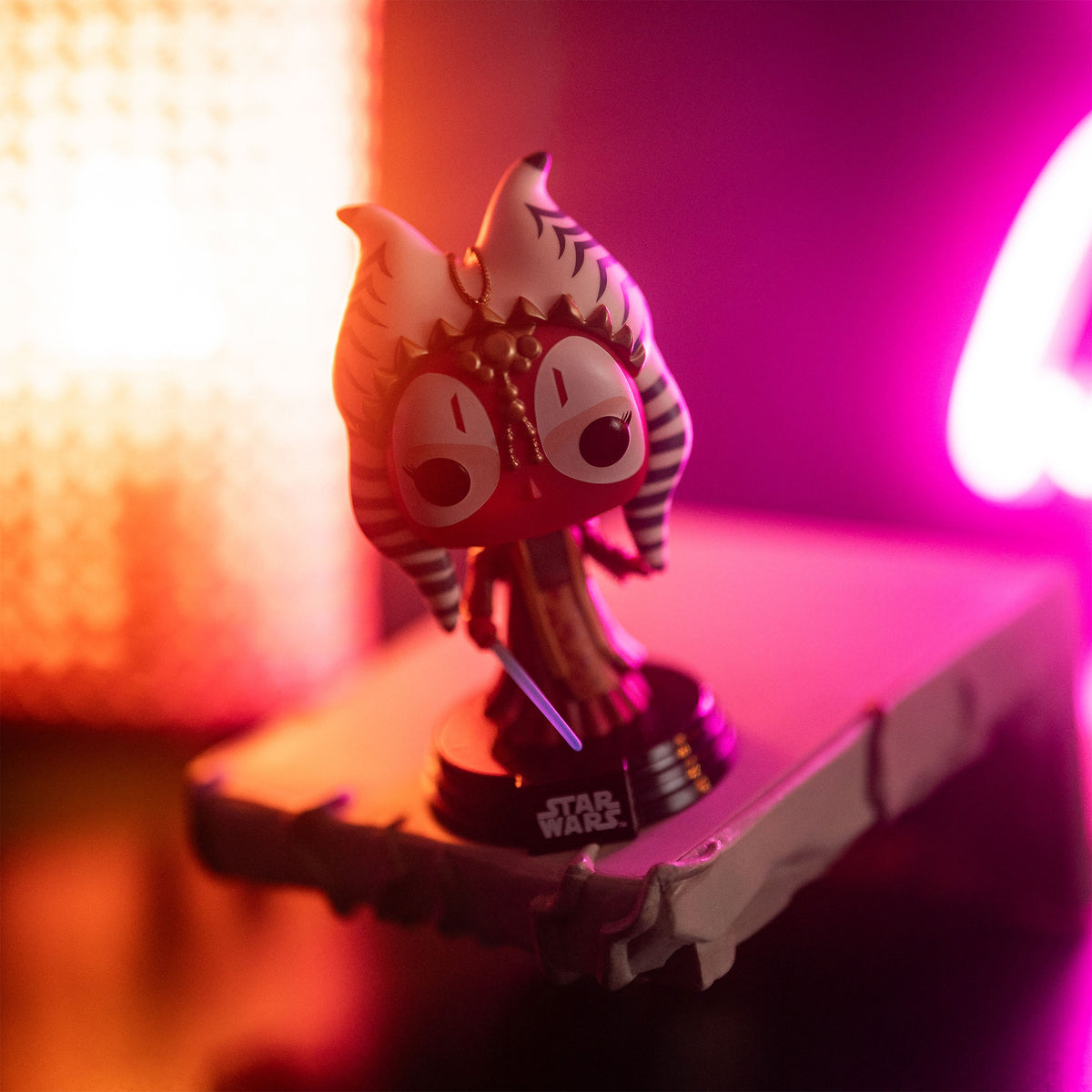 Imagen del producto Star Wars - Shaak Ti Glow in the Dark figura Funko Pop con cabeza oscilante