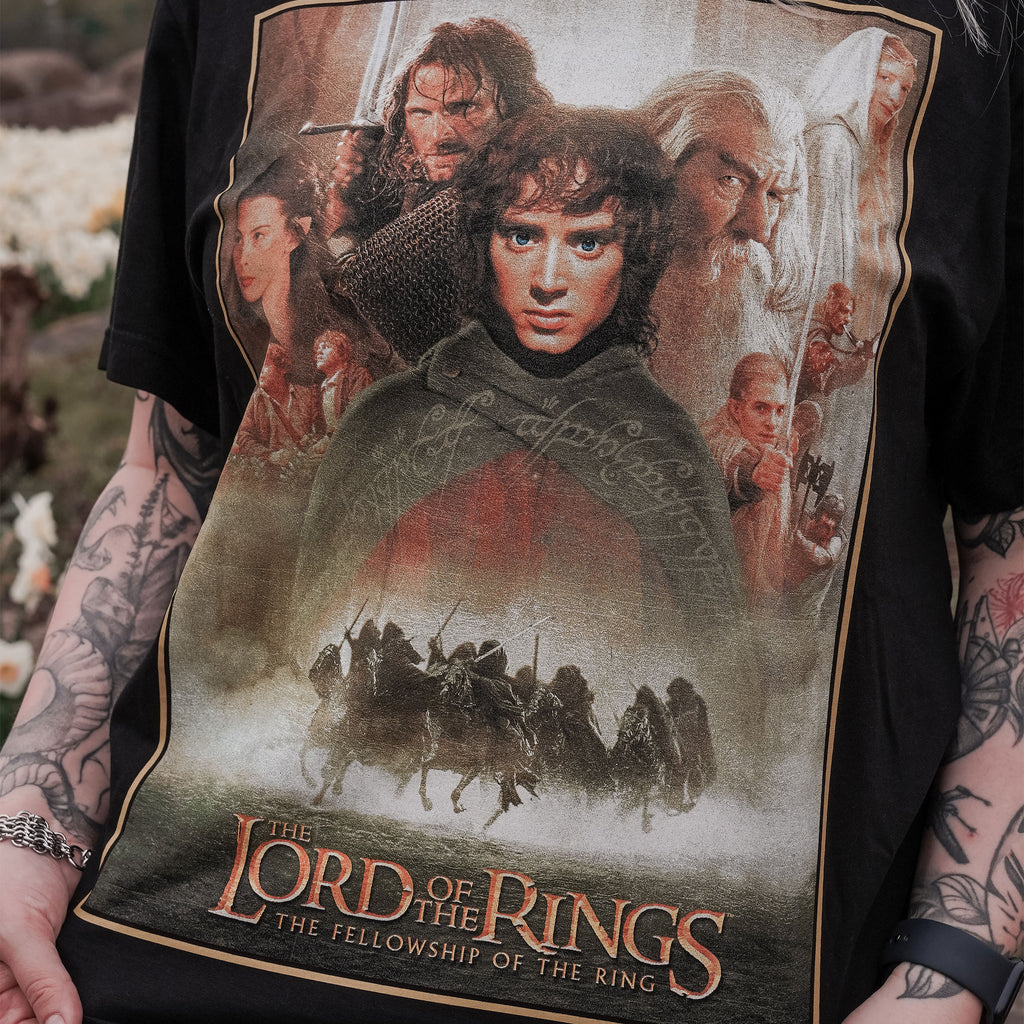 Imagen del producto Camiseta Póster La Comunidad del Anillo - El Señor de los Anillos