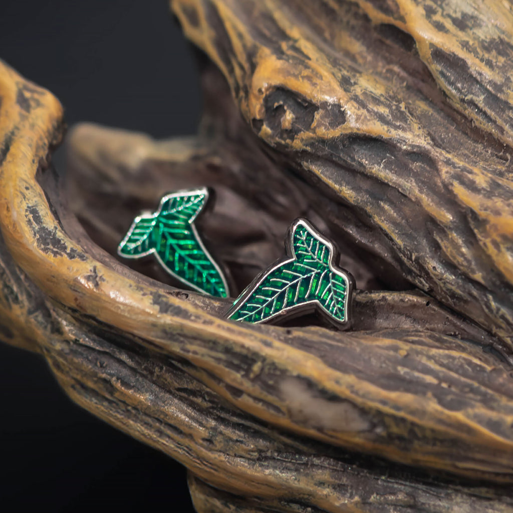 Imagen del producto El Señor de los Anillos - Set de joyería broche hoja en caja de regalo