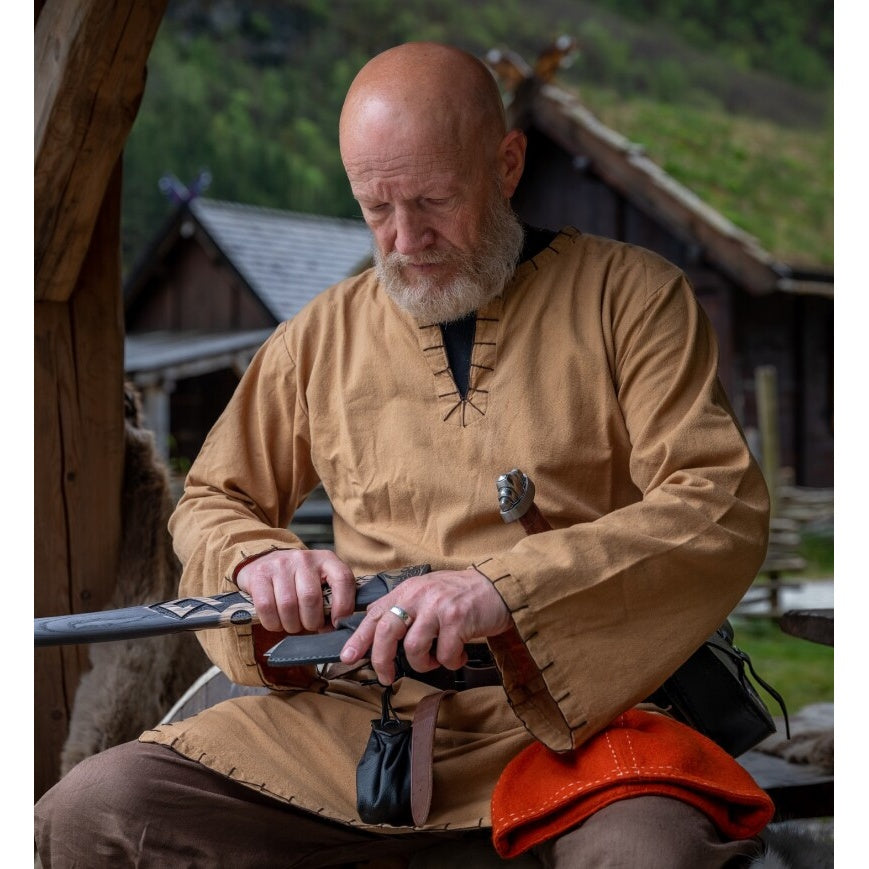 Imagen del producto Túnica vikinga medieval Erwin marrón miel