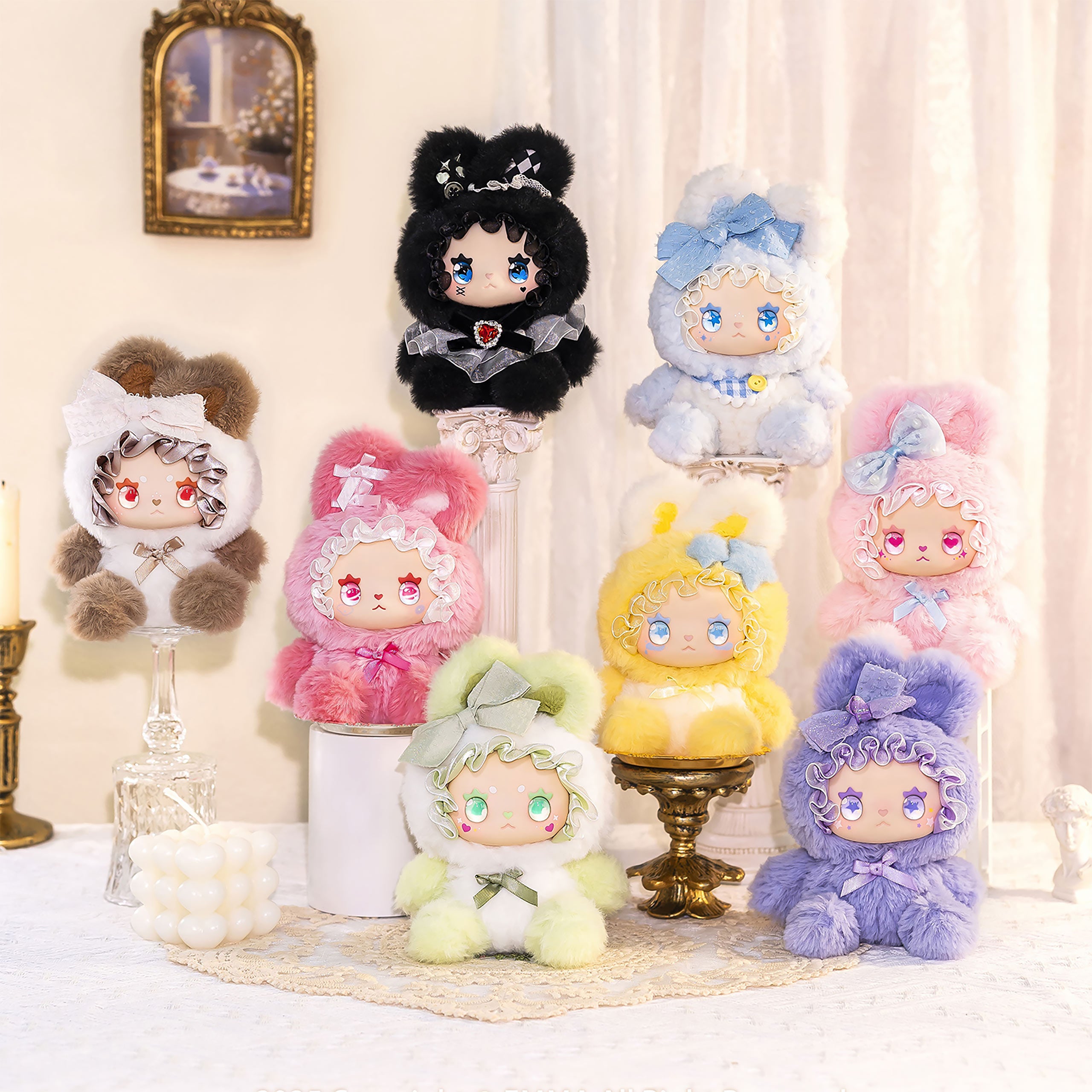 Imagen del producto Eurotronics Lovely Emma - Figura de peluche Mystery Bunny Alliance