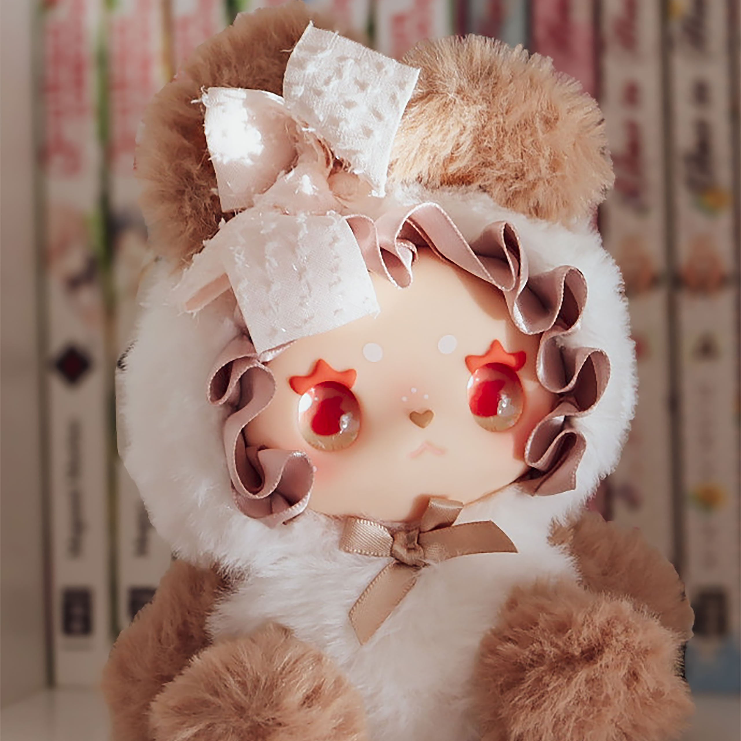 Imagen del producto Eurotronics Lovely Emma - Figura de peluche Mystery Bunny Alliance
