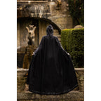 Imagen del producto Capa medieval con bordado Erna negra