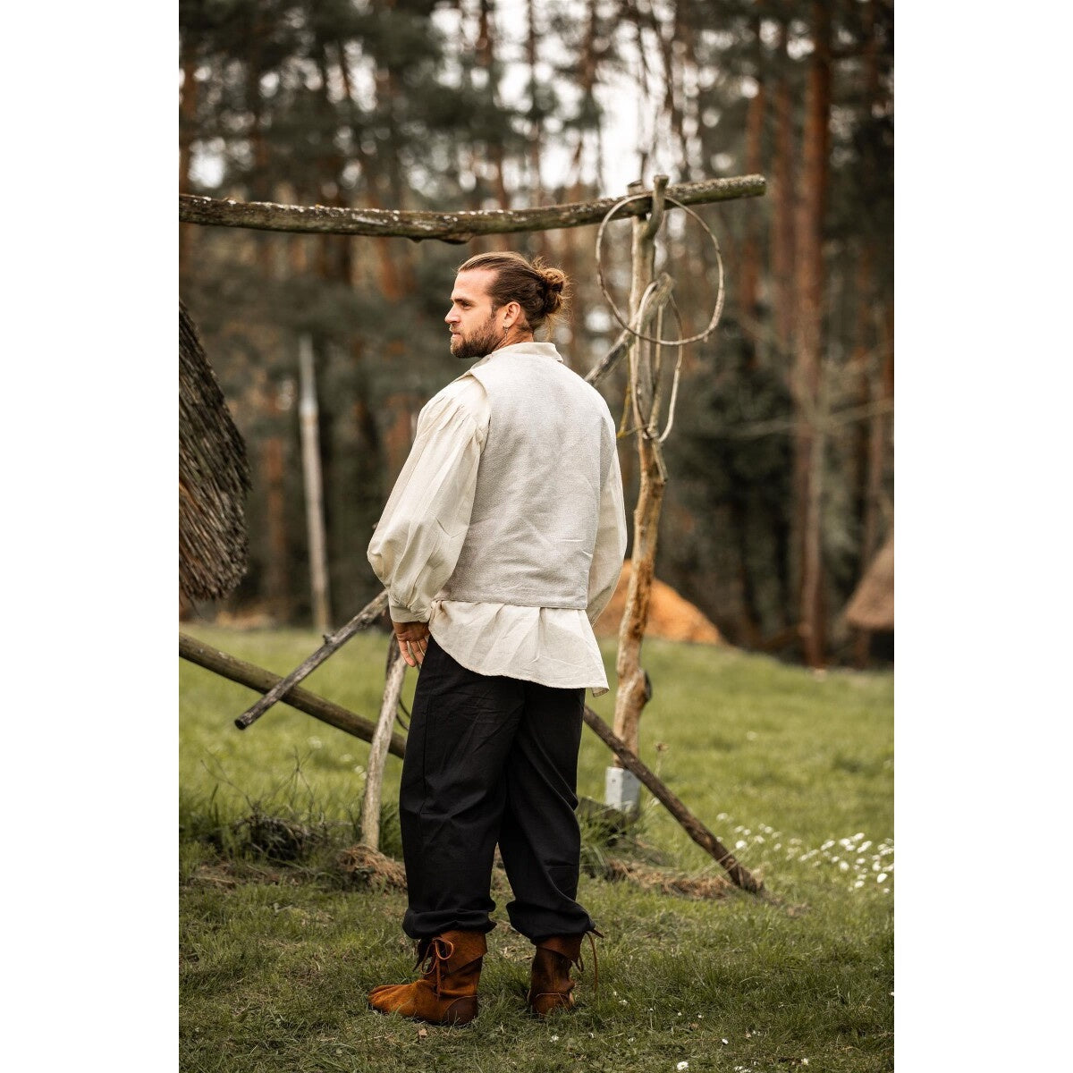 Imagen del producto Chaleco medieval tejido a mano Lutz gris