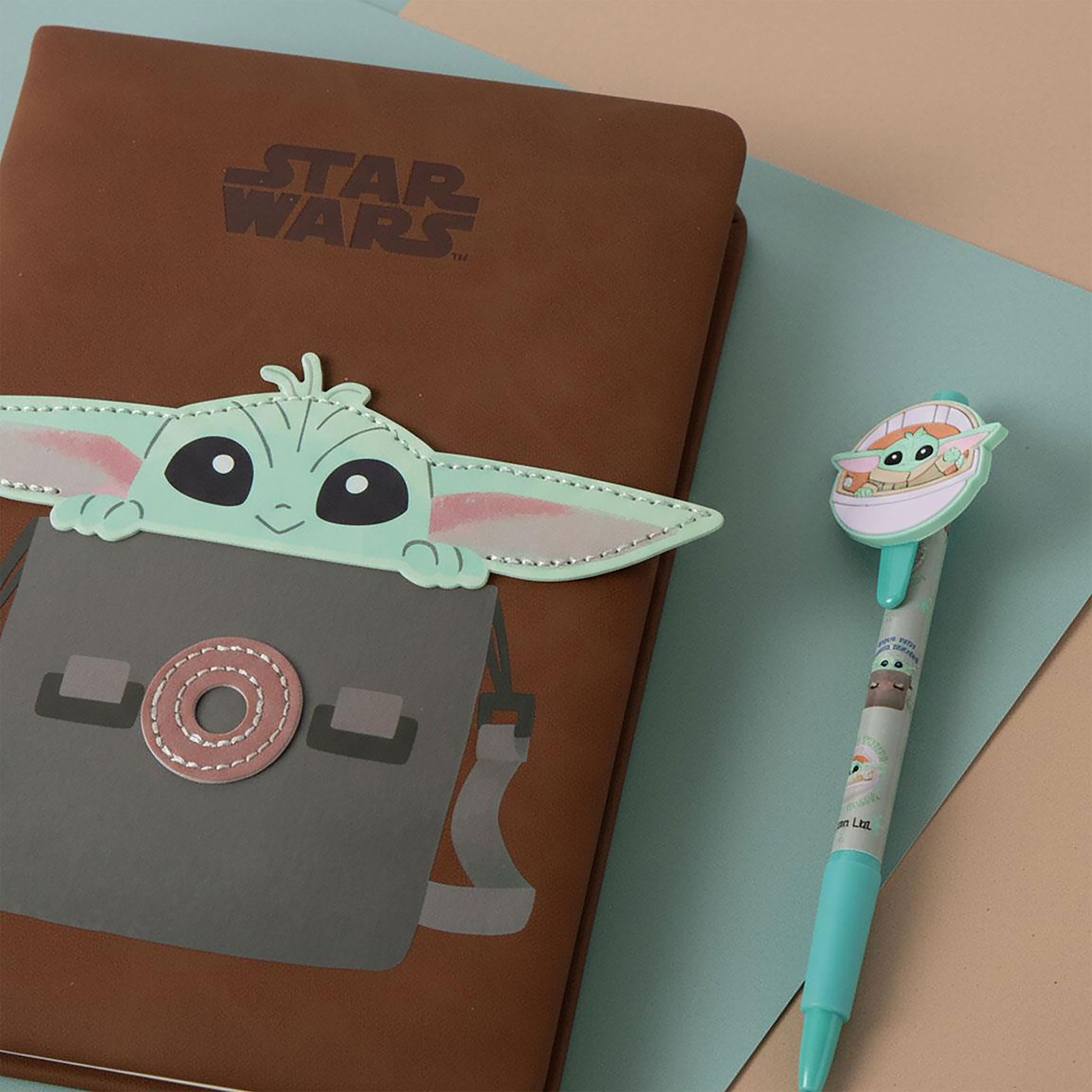 Imagen del producto Cuaderno Grogu con bolígrafo - Star Wars The Mandalorian