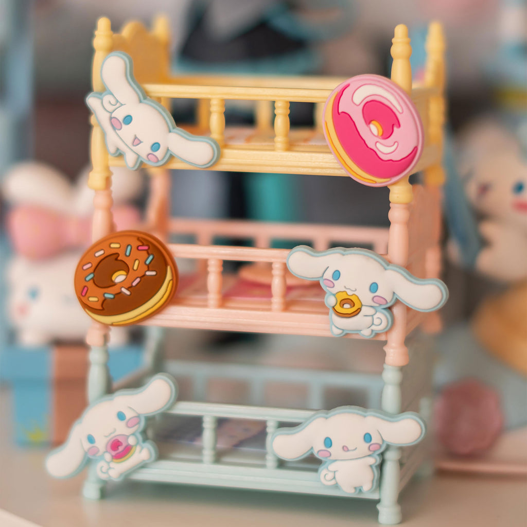 Imagen del producto Hello Kitty & Friends - Pack de 6 pins Cinnamoroll