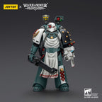 Imagen del producto Warhammer 40k: Sons of Horus – Legión Apothecary Figura de acción 12 cm