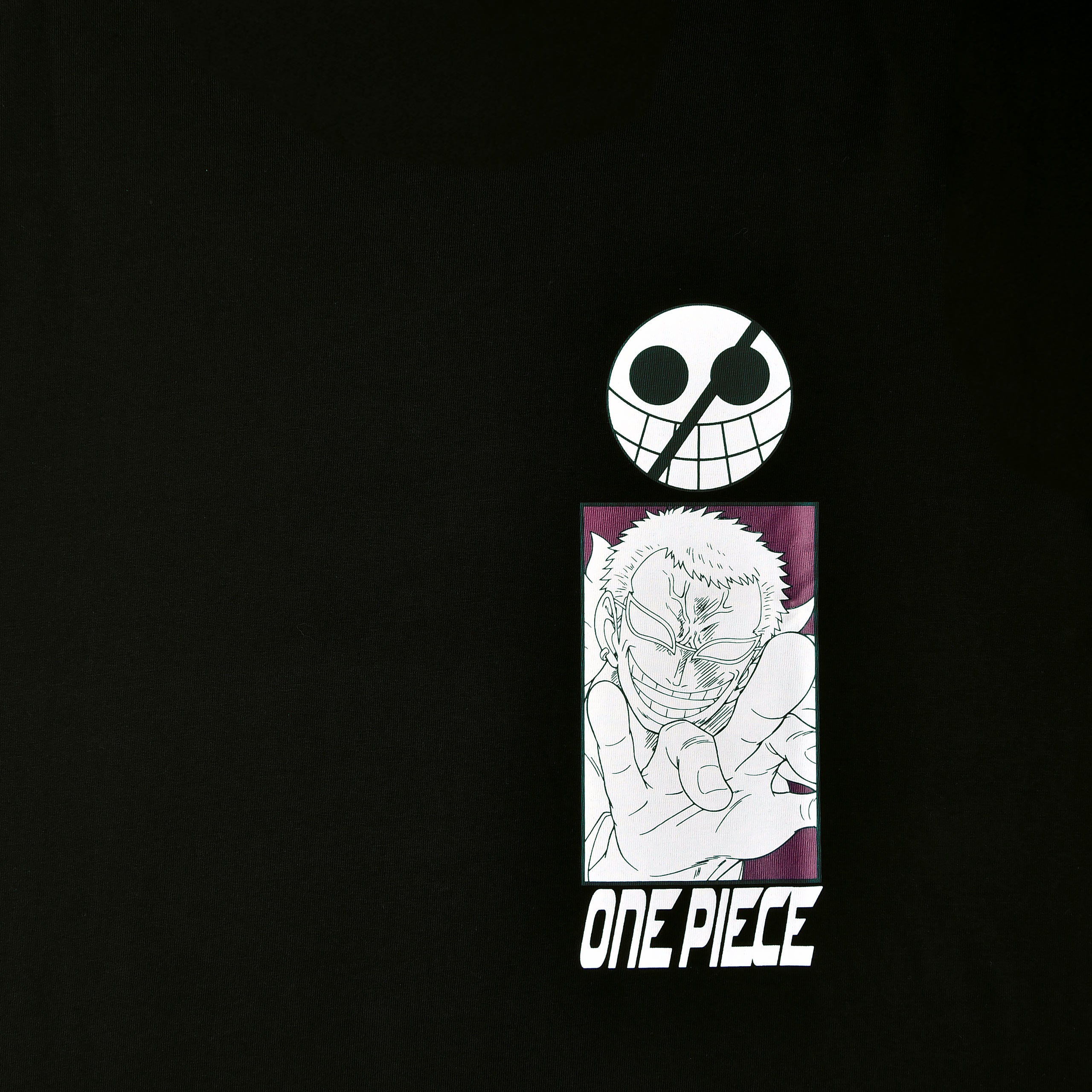 Imagen del producto One Piece - Camiseta oversize Don Quixote Doflamingo negra
