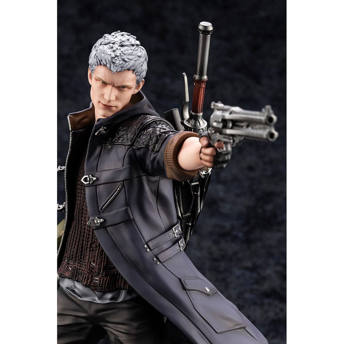 Imagen del producto Devil May Cry - Figura Nero ARTFXJ