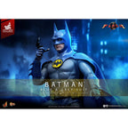 Imagen del producto The Flash - Figura de Acción Batman Masterpiece 1:6 Traje Azul y Gris Edición Limitada