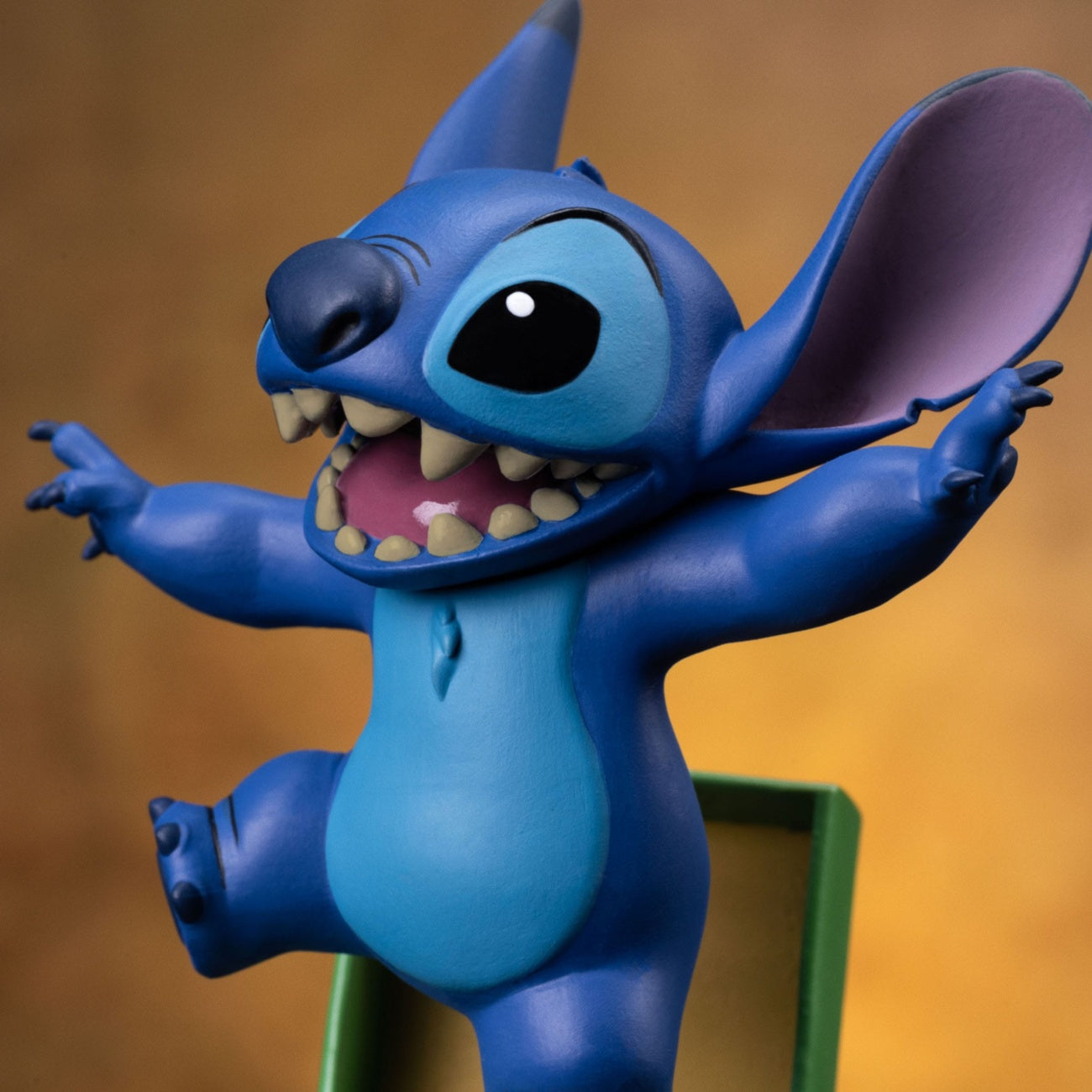 Imagen del producto Lilo & Stitch Estatua Art Scale 1/10 Stitch 17 cm