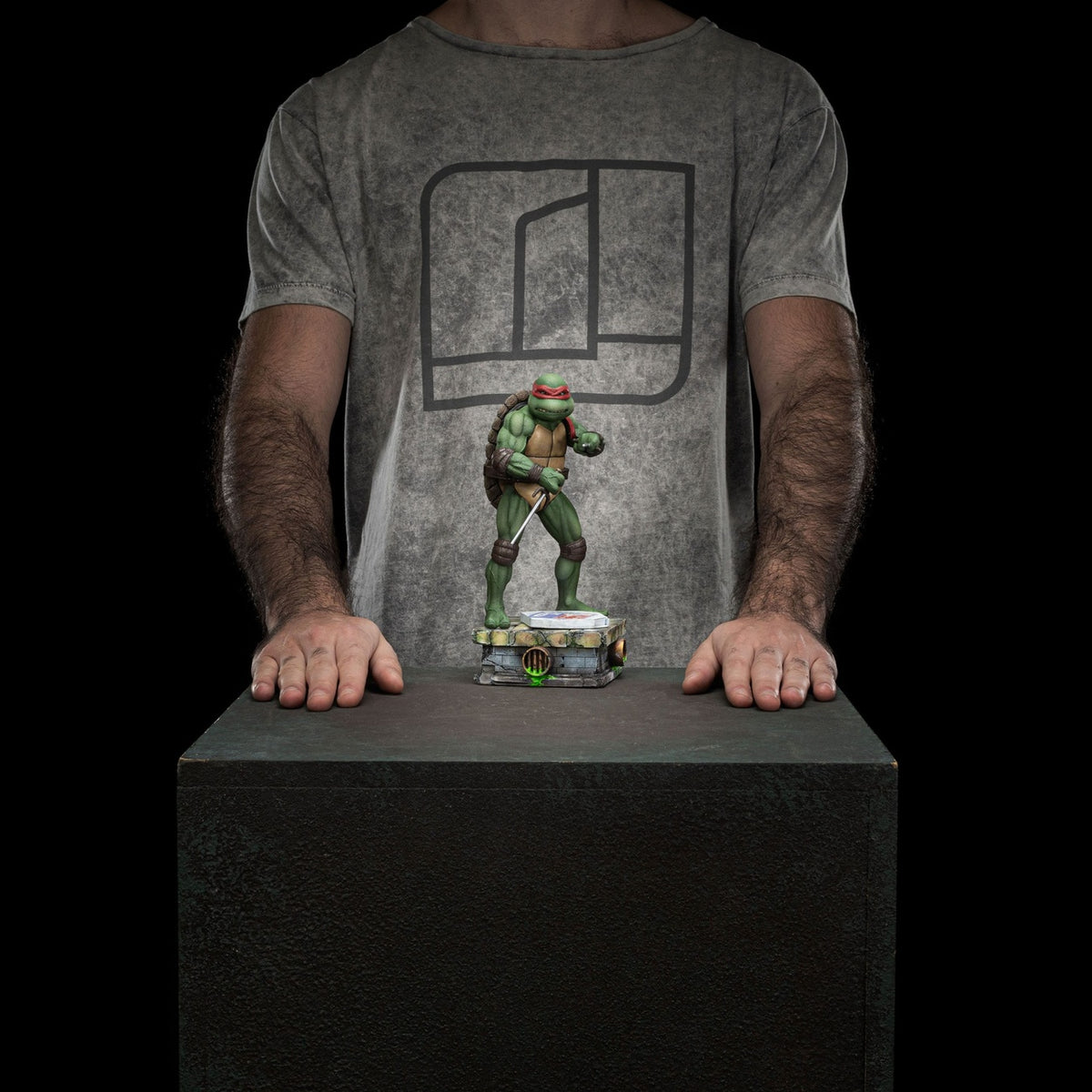 Imagen del producto Teenage Mutant Ninja Turtles Estatua Art Scale 1/10 Raphael 21 cm