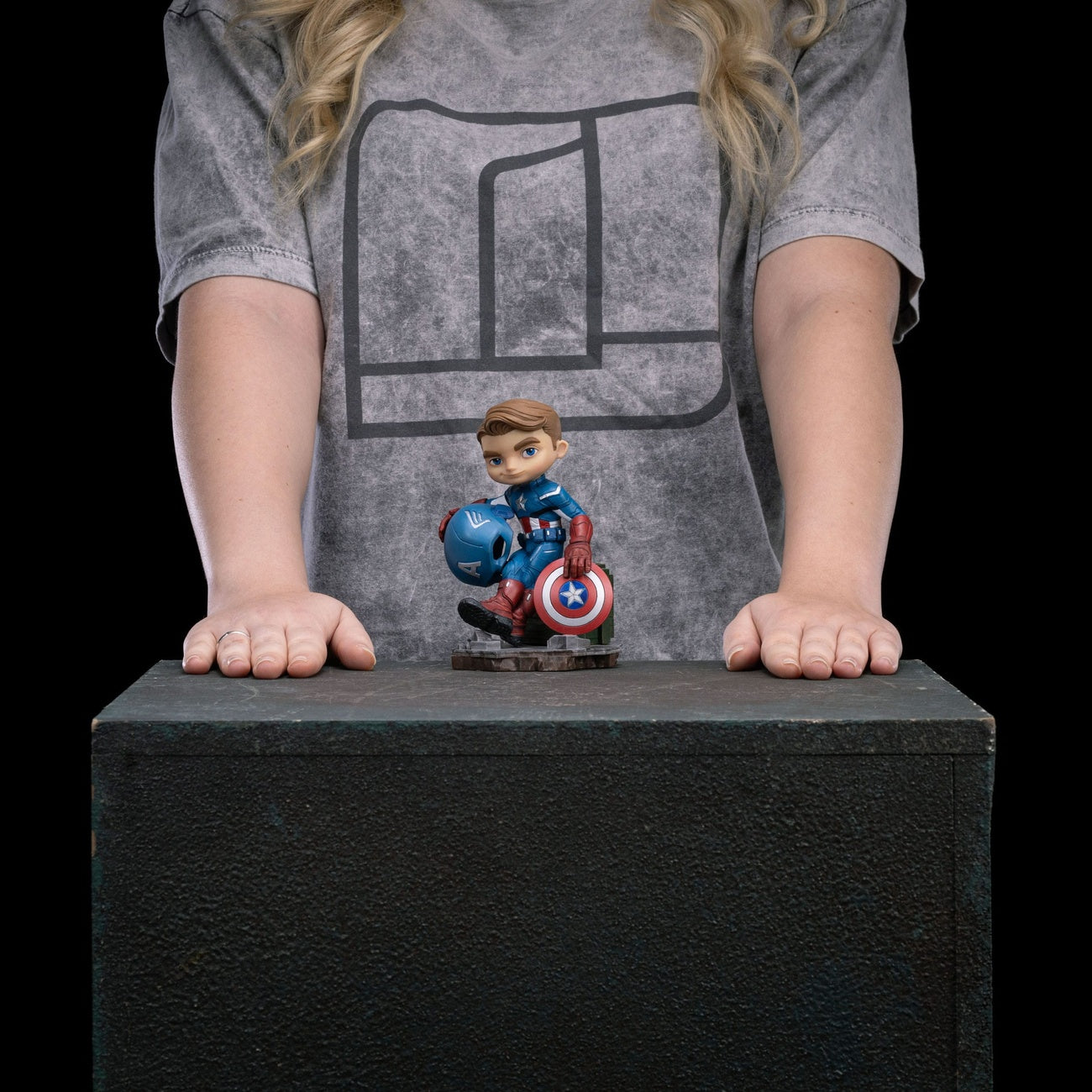 Imagen del producto Avengers Infinity Saga Mini Co. Figura de PVC Captain America 14 cm