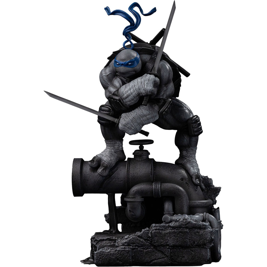 Imagen del producto Teenage Mutant Ninja Turtles Estatua Art Scale 1/10 Leonardo Versión en Blanco y Negro 26 cm heo exclusive