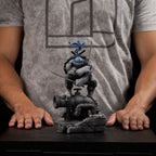 Imagen del producto Teenage Mutant Ninja Turtles Estatua Art Scale 1/10 Leonardo Versión en Blanco y Negro 26 cm heo exclusive