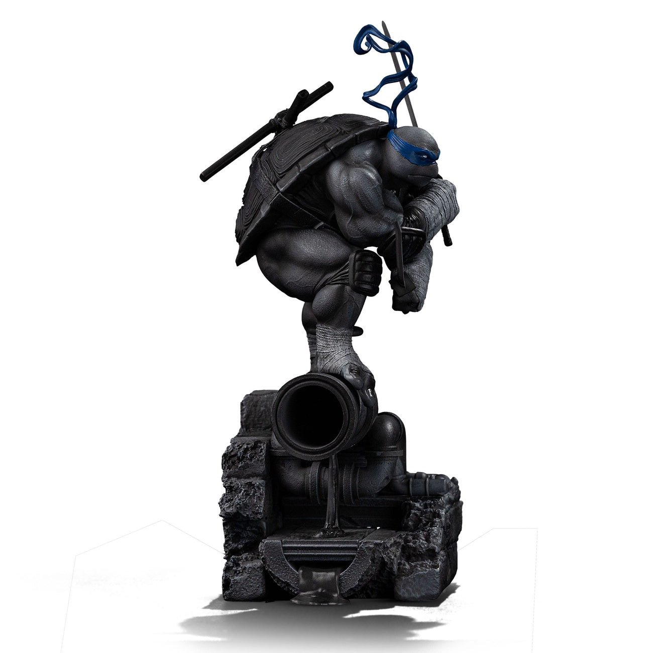 Imagen del producto Teenage Mutant Ninja Turtles Estatua Art Scale 1/10 Leonardo Versión en Blanco y Negro 26 cm heo exclusive