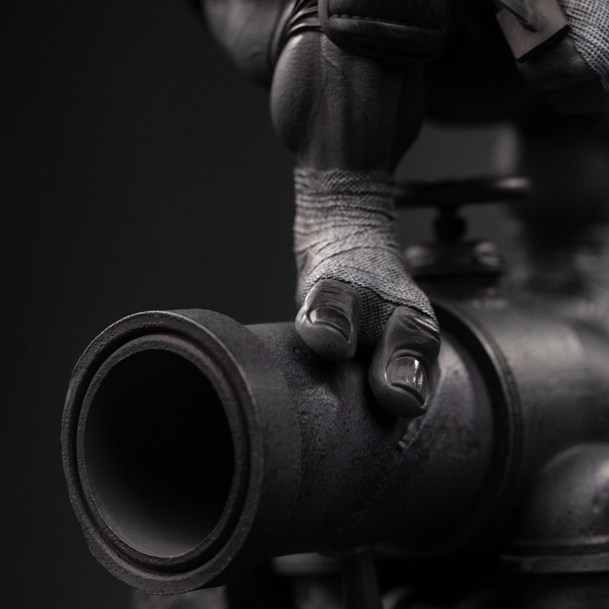 Imagen del producto Teenage Mutant Ninja Turtles Estatua Art Scale 1/10 Leonardo Versión en Blanco y Negro 26 cm heo exclusive