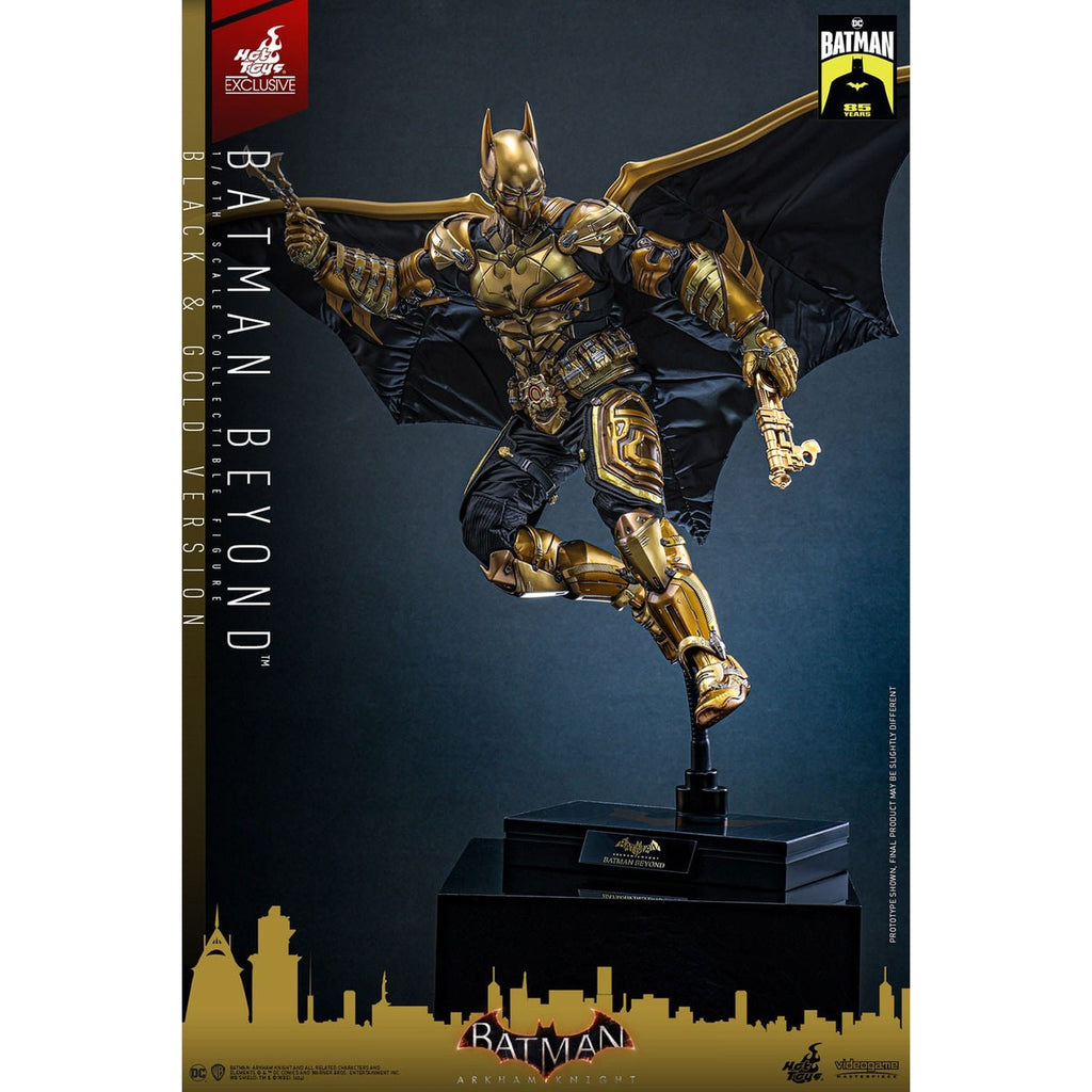 Imagen del producto Batman: Arkham Knight figura de acción Video Game Masterpiece 1/6 Batman Beyond (versión negra y dorada) 32 cm