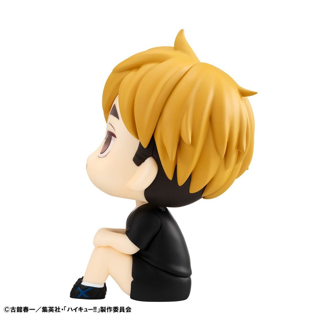 Imagen del producto Haikyu!! Estatua PVC Look Up Atsumu Miya Uniform Ver. 11 cm