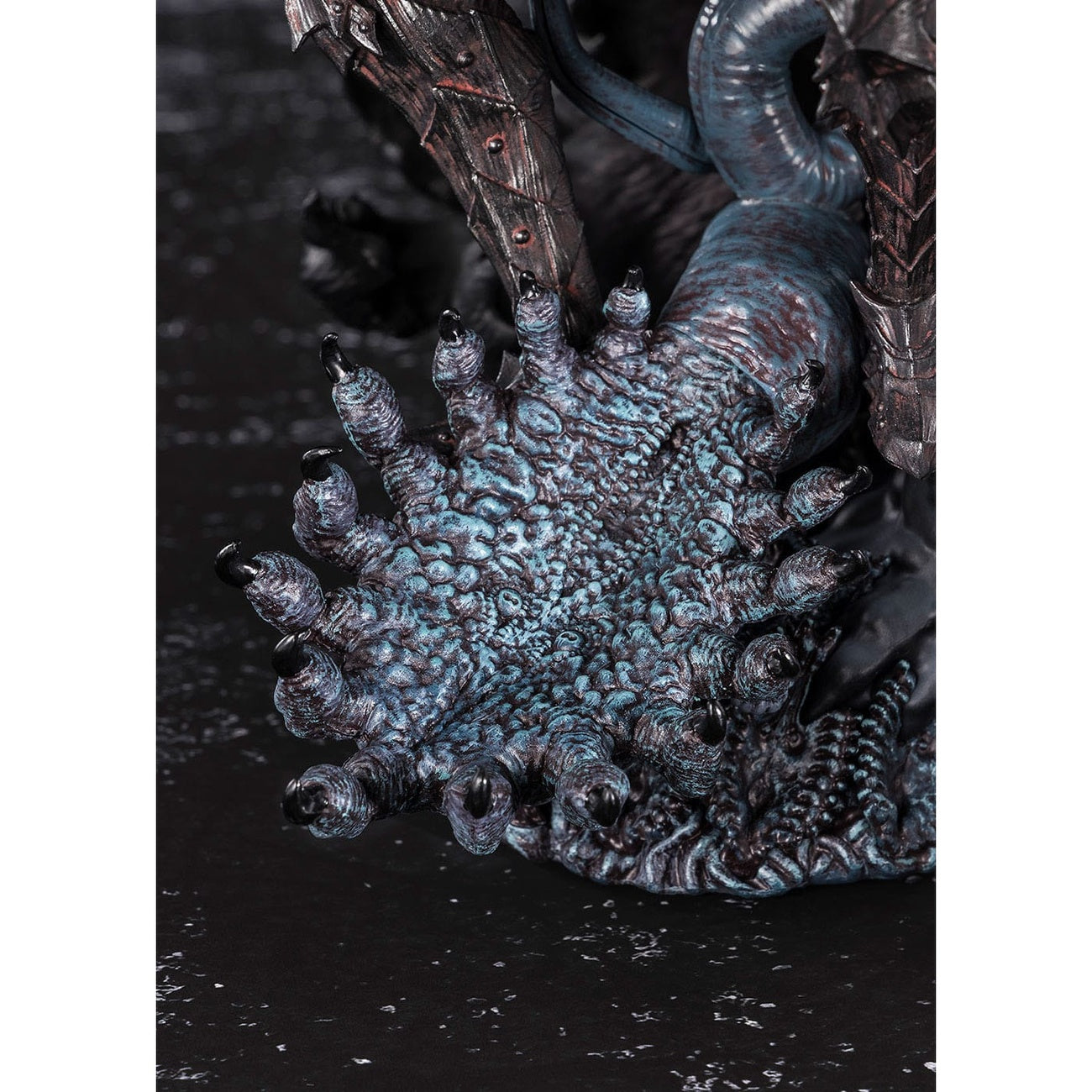 Imagen del producto Berserk - Estatua Guts Berserker Armor Figuarts ZERO Metallic Touch