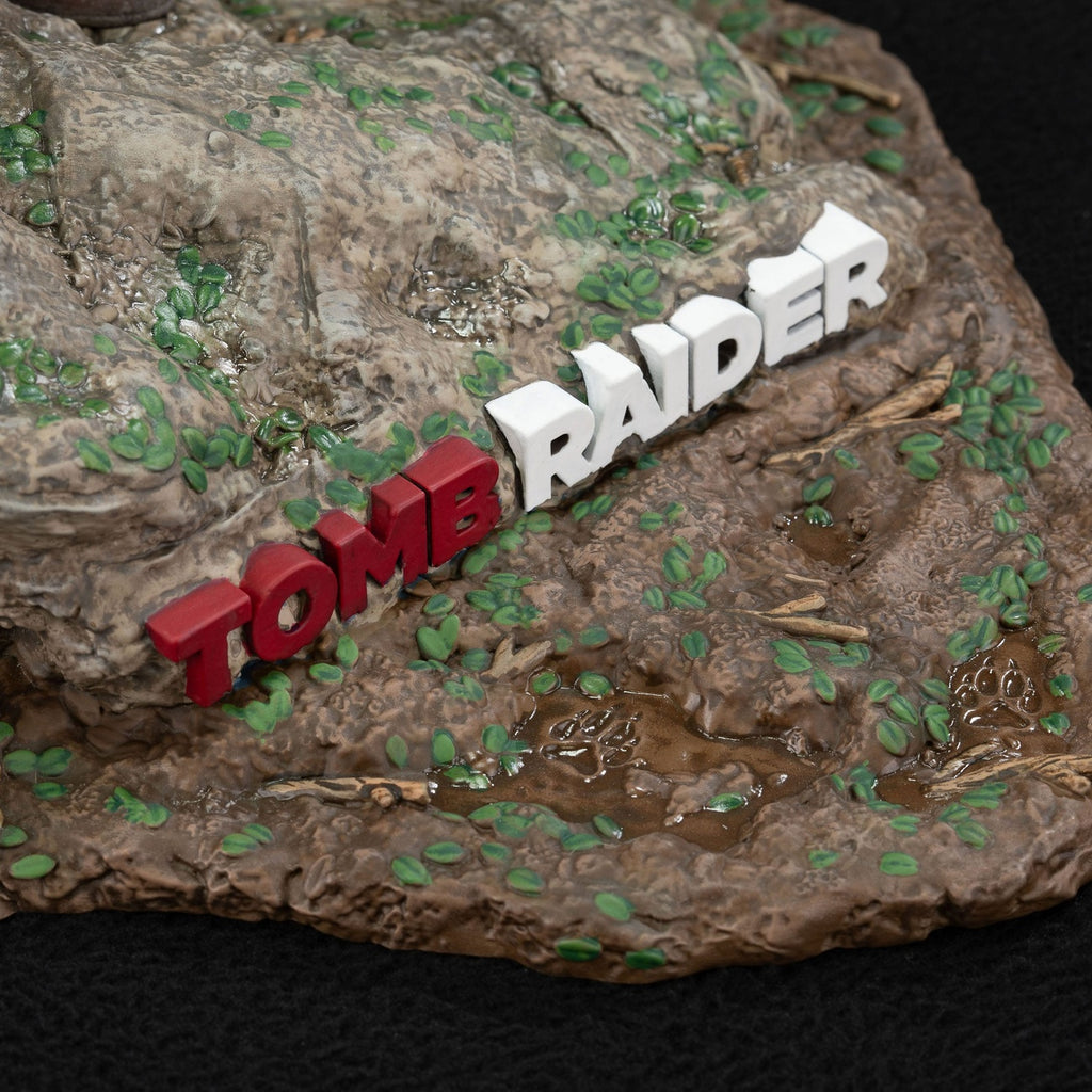 Imagen del producto Tomb Raider Estatua PVC Lara Croft Survivor Era 33 cm