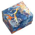 Imagen del producto Ultimate Guard Sidewinder 100+ Xenoskin 2025 Exclusive "Coral Places" - Arrecife Ígneo