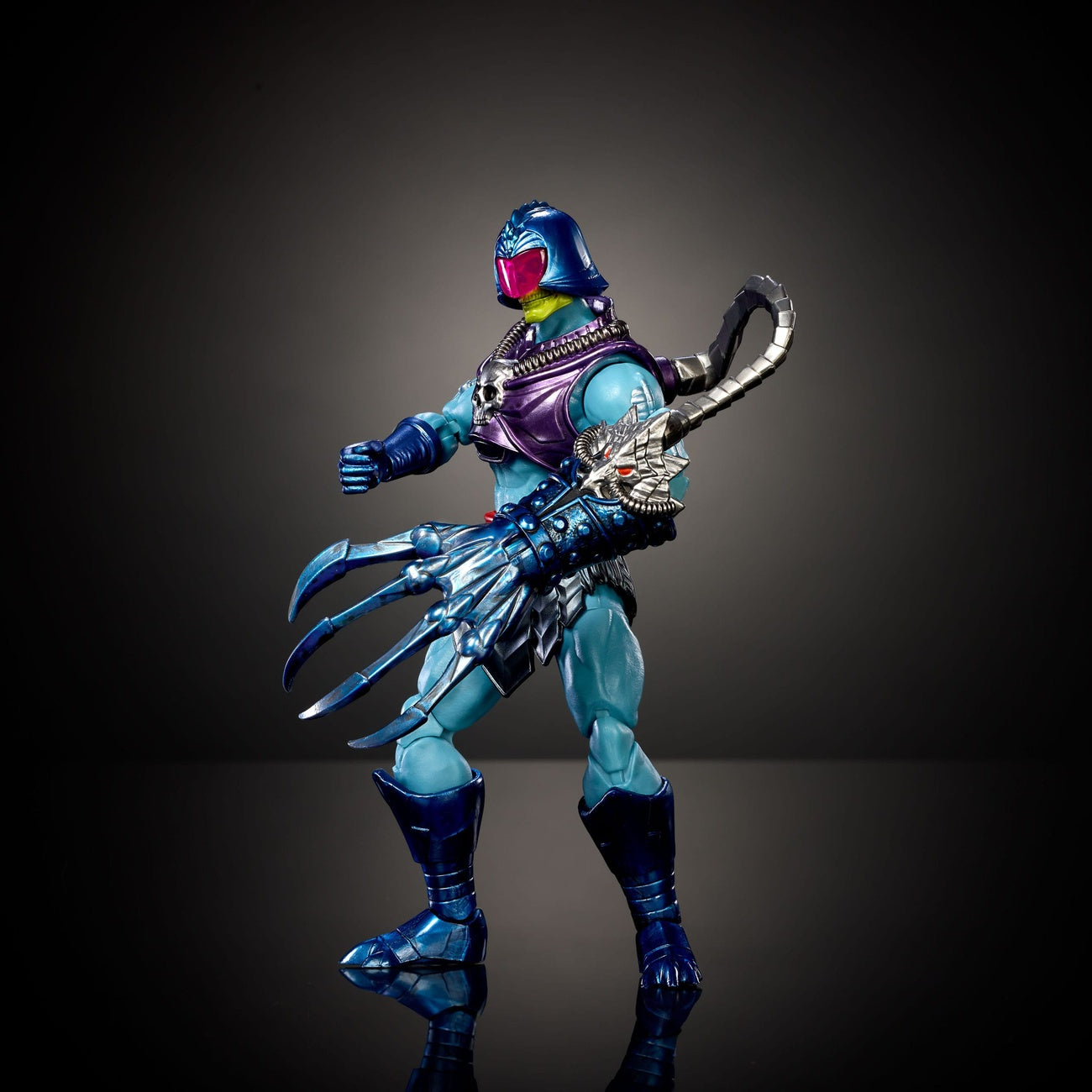 Imagen del producto Masters of the Universe New Eternia figura de acción Terror Claws Skeletor 18 cm