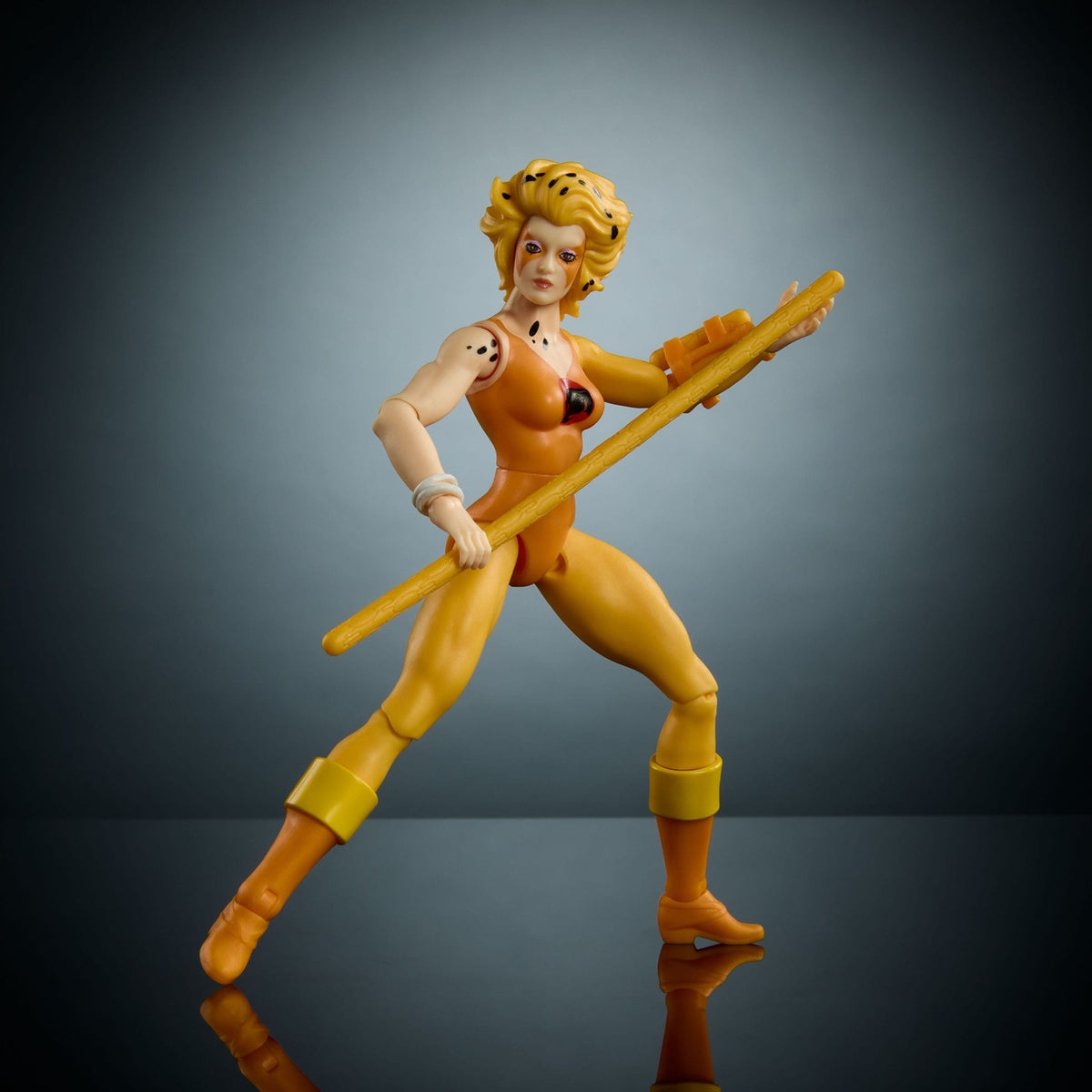 Imagen del producto Masters of the Universe x ThunderCats Figura de acción Cheetara 14 cm