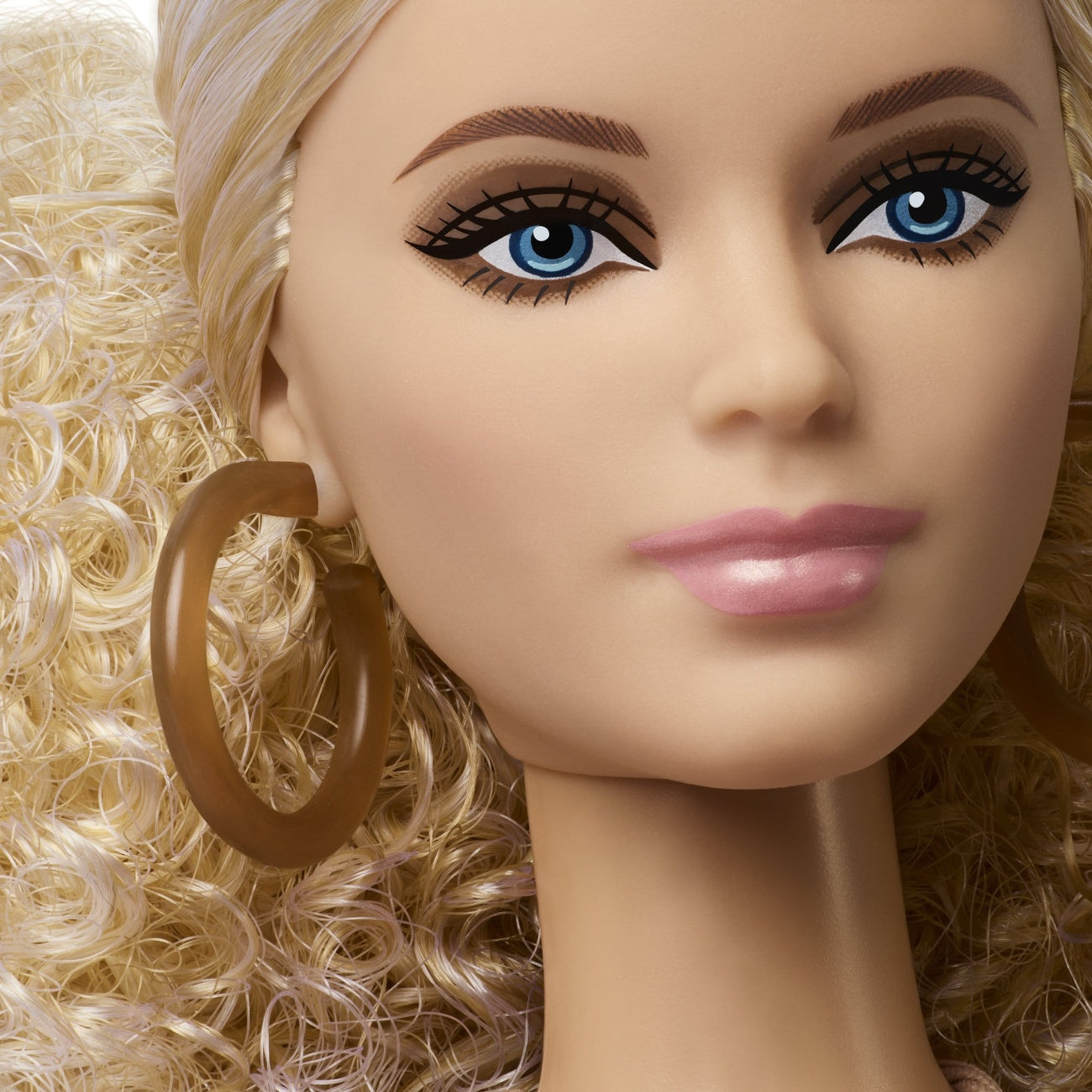 Imagen del producto Muñeca Barbie Signature Barbie Basics: Modelo 07
