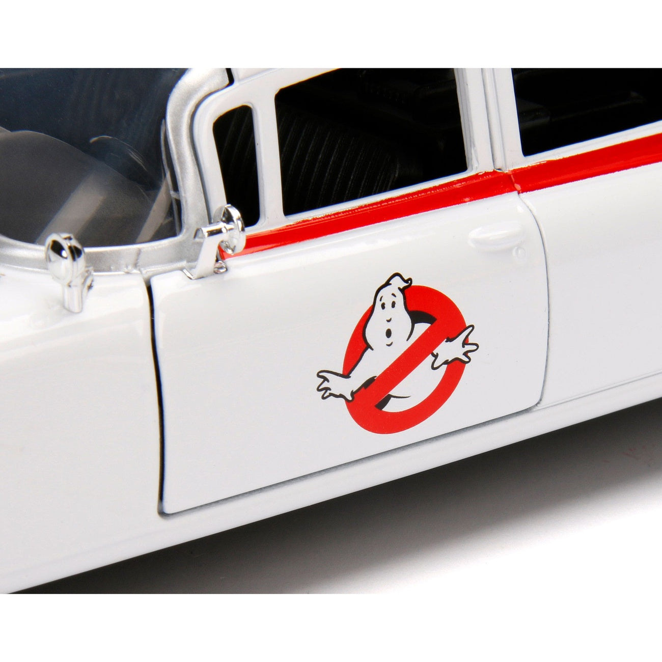 Imagen del producto Ghostbusters Modelo die-cast 1/24 ECTO-1