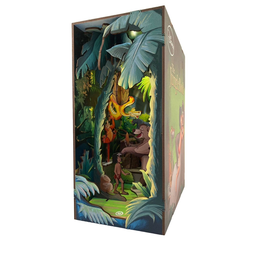 Imagen del producto Disney Tiny Adventures Book Nook Mini diorama El libro de la selva 23 cm