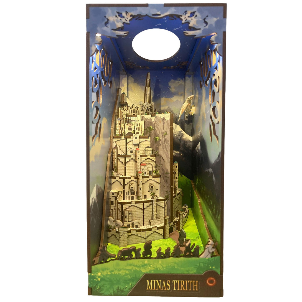 Imagen del producto El Señor de los Anillos Tiny Adventures Book Nook Mini Diorama Minas Tirith 23 cm