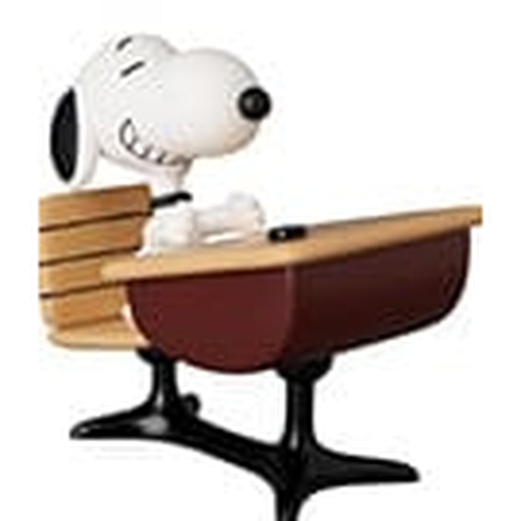 Imagen del producto Peanuts UDF Serie 18 Mini figura Snoopy con escritorio 9 cm