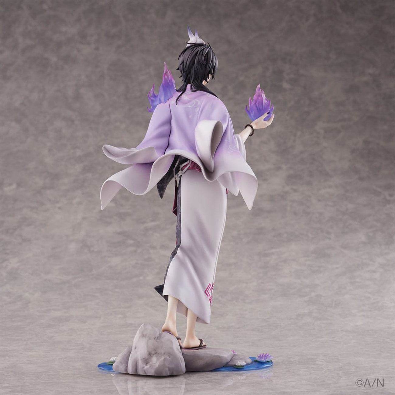 Imagen del producto Nijisanji Figura PVC 1/7 Shu Yamino Summer Ver. 27 cm