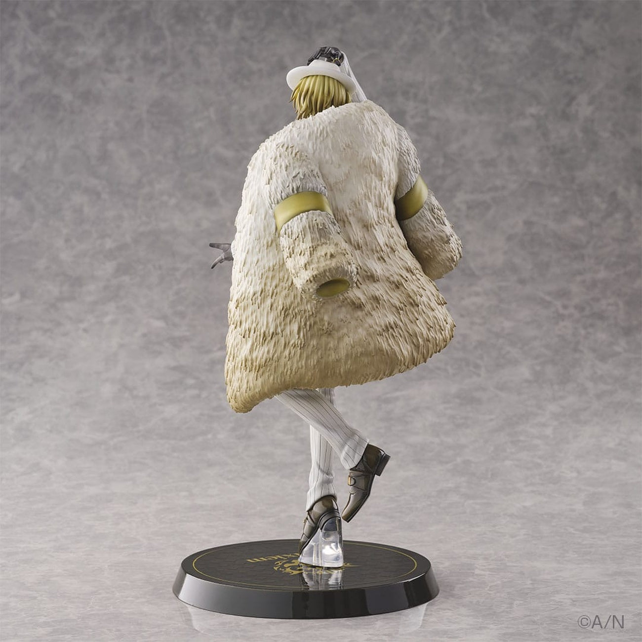 Imagen del producto Nijisanji Figura PVC 1/7 Luca Kaneshiro 30 cm