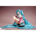 Imagen del producto Figura Hatsune Miku 1/4 Yoneyama Mai The Latest Street Style "Cute" 17 cm