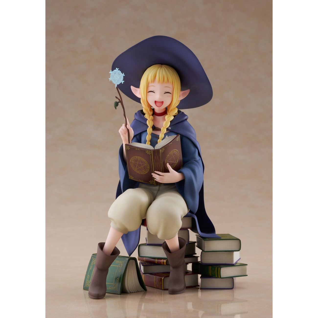 Imagen del producto Delicious in Dungeon Estatua PVC 1/7 Marcille Student Ver. AmiAmi Limited Edition 19 cm