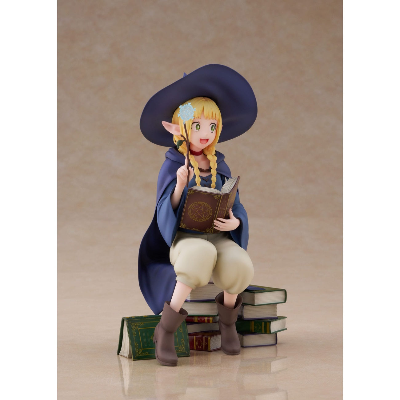 Imagen del producto Delicious in Dungeon Estatua PVC 1/7 Marcille Student Ver. AmiAmi Limited Edition 19 cm