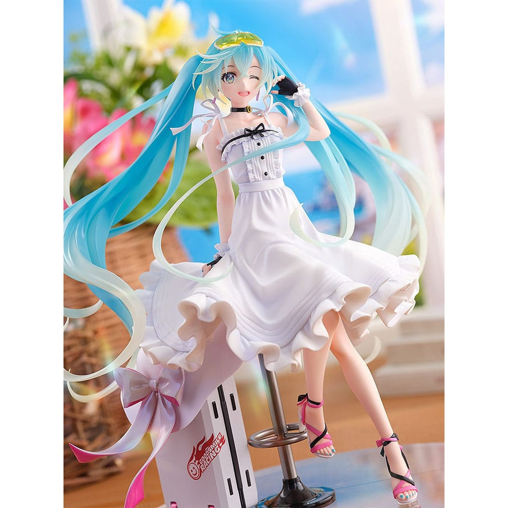 Imagen del producto Hatsune Miku GT Project Figura PVC Original 1/7 Vacation Style Ver. 24 cm