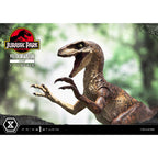 Imagen del producto Jurassic Park Prime Collectibles Statue 1/10 Velociraptor Jump 21 cm