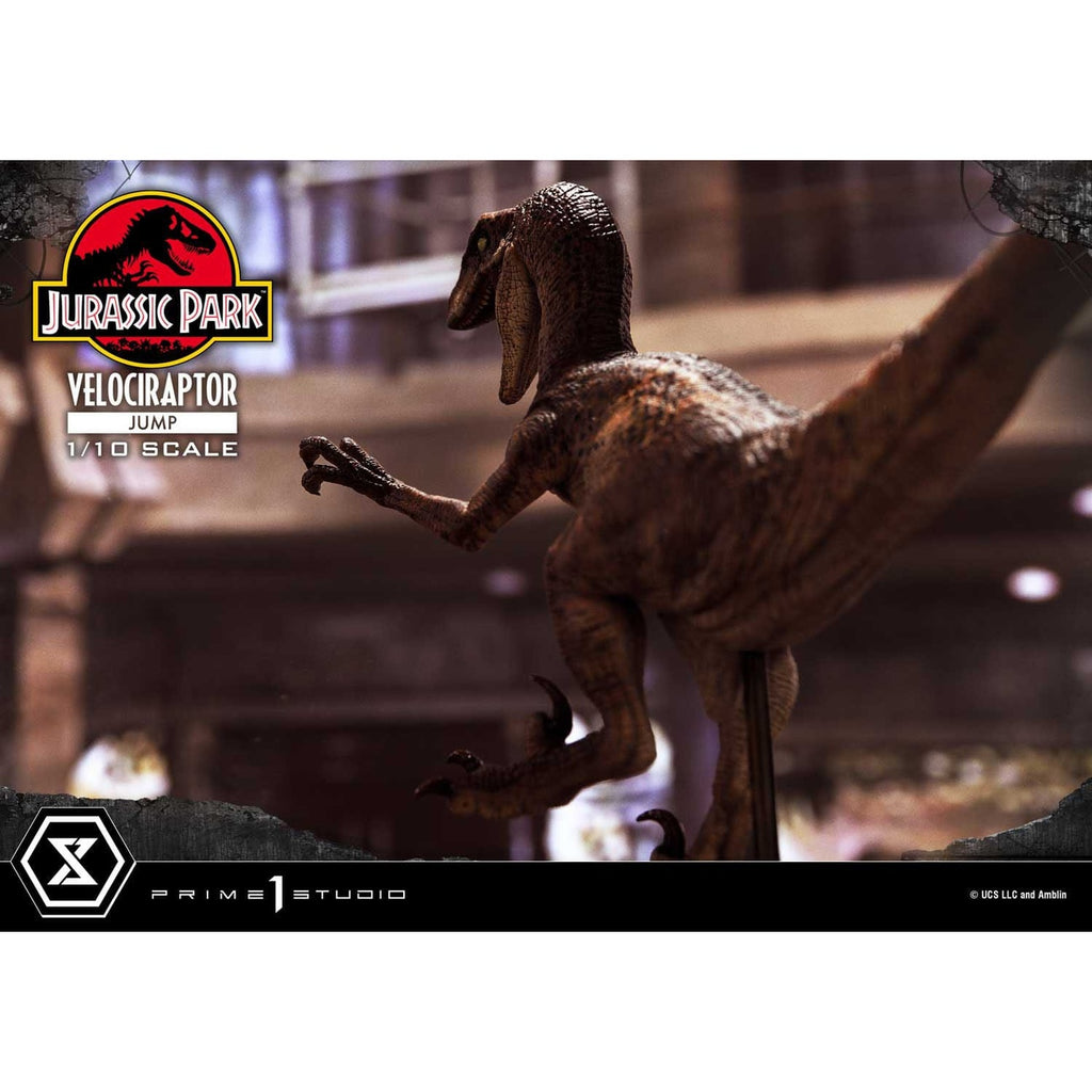 Imagen del producto Jurassic Park Prime Collectibles Statue 1/10 Velociraptor Jump 21 cm