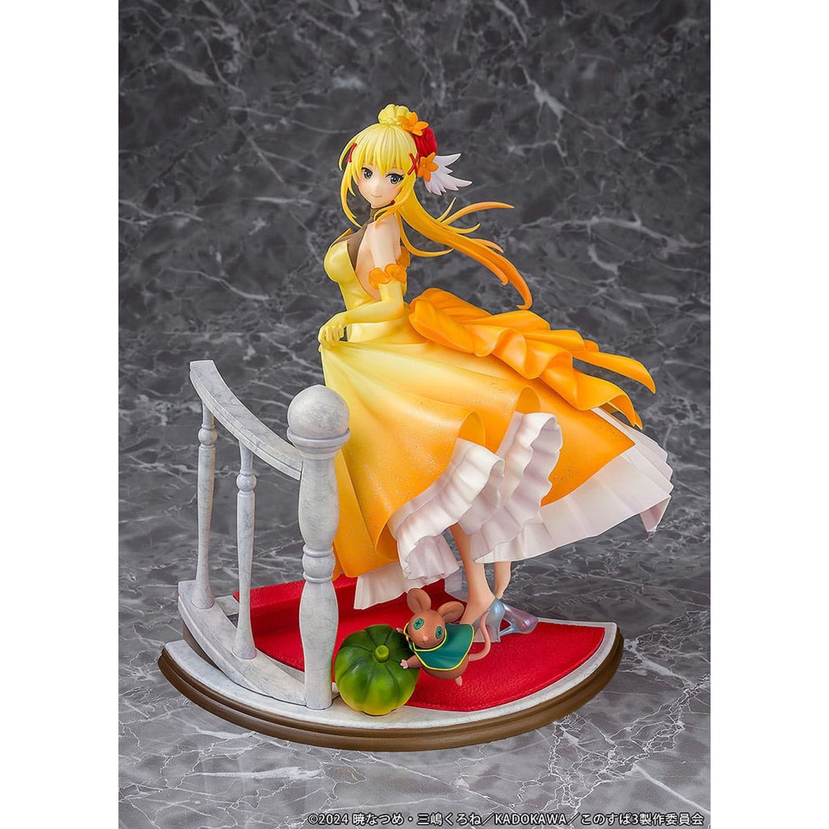 Imagen del producto KonoSuba: God's Blessing on This Wonderful World! 3 Figura 1/7 Darkness: Fairy Tale Ver. 28 cm