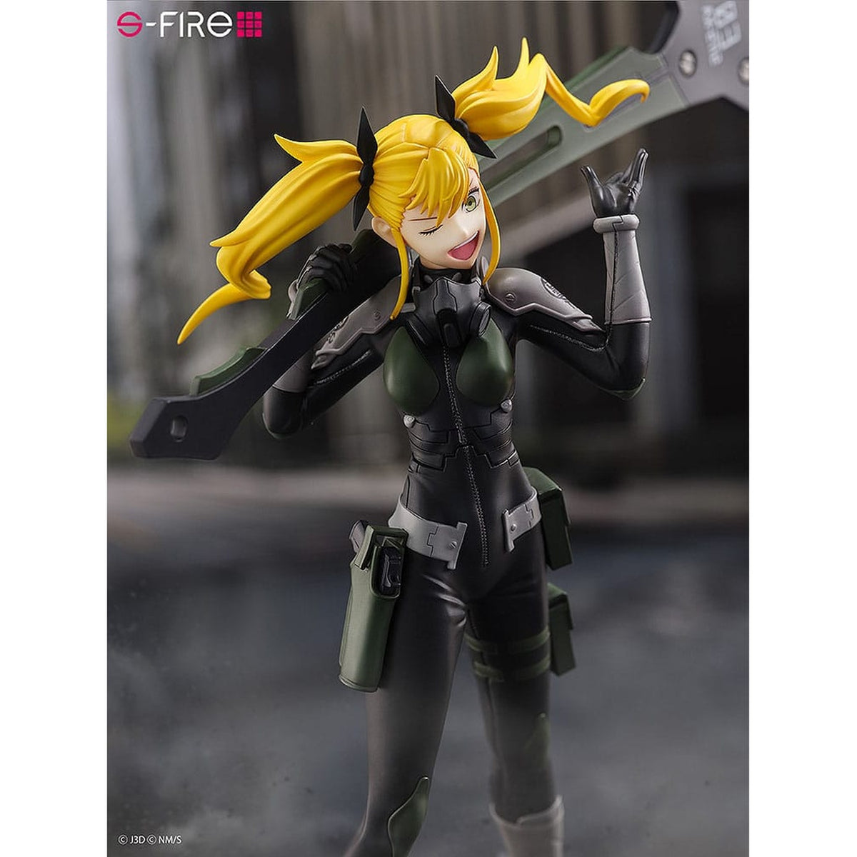 Imagen del producto Kaiju No. 8 Figura PVC 1/7 Kikoru Shinomiya 30 cm