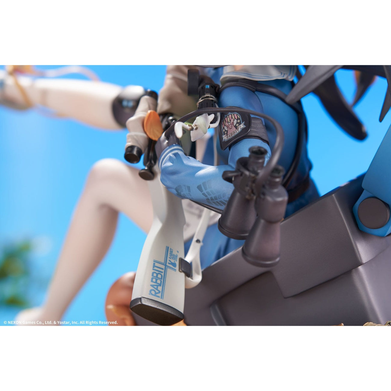 Product image Blue Archive PVC Statue 1/7 Miyu: Observation of a Timid Person 14 cm