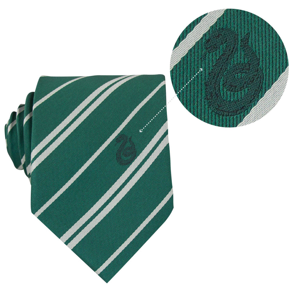 Imagen del producto Harry Potter Corbata y Pin Caja Deluxe Slytherin