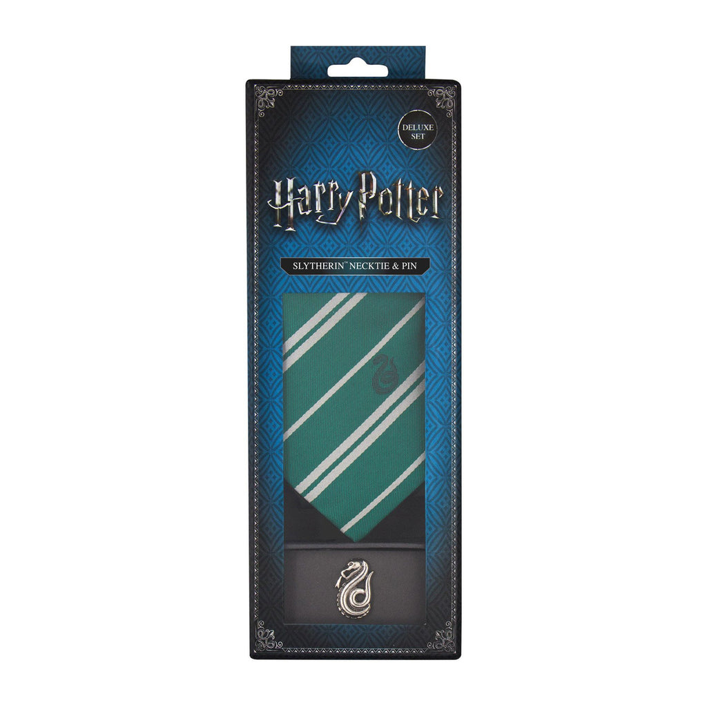 Imagen del producto Harry Potter Corbata y Pin Caja Deluxe Slytherin