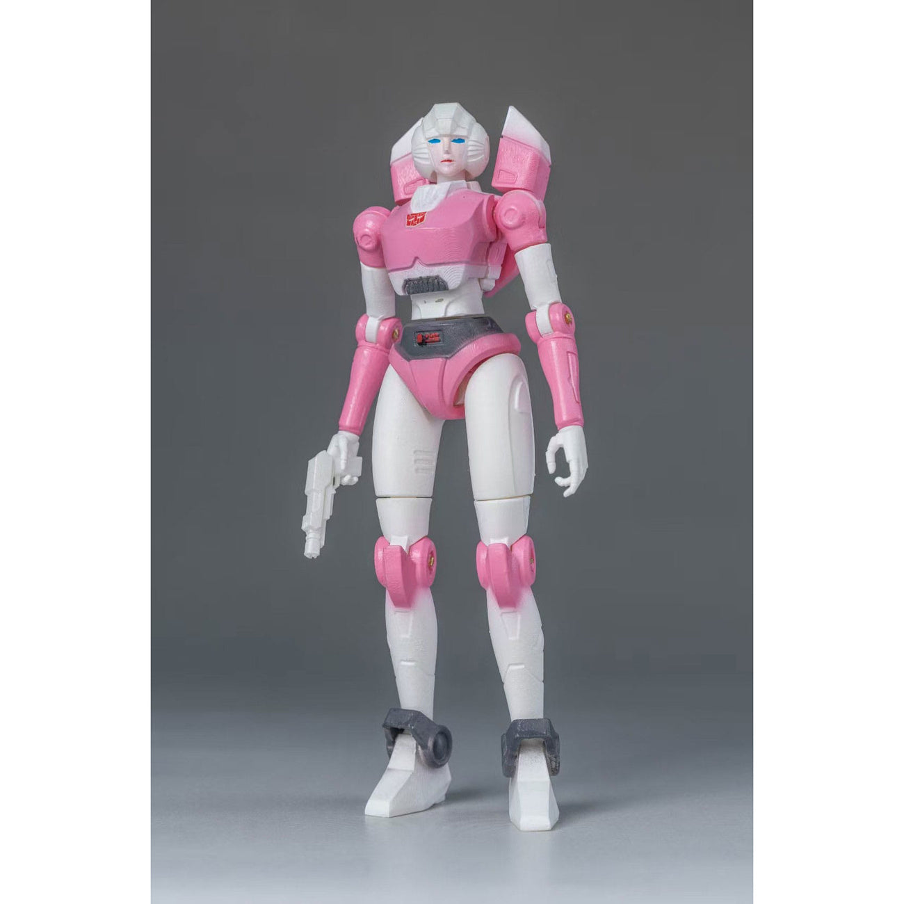 Imagen del producto Transformers Generation One AMK Mini Series Maqueta de plástico Wave 2 Arcee 11 cm