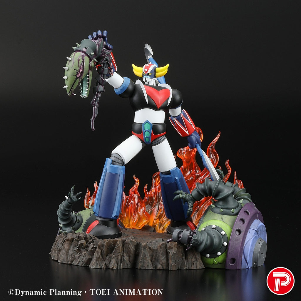 Imagen del producto Grendizer Scene Selection 01 Estatua PVC Grendizer a Cry of Victory 14 cm